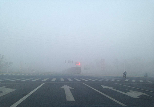 大雾天气，米兰milan(中国)机械提醒您驾车“雾”必小心